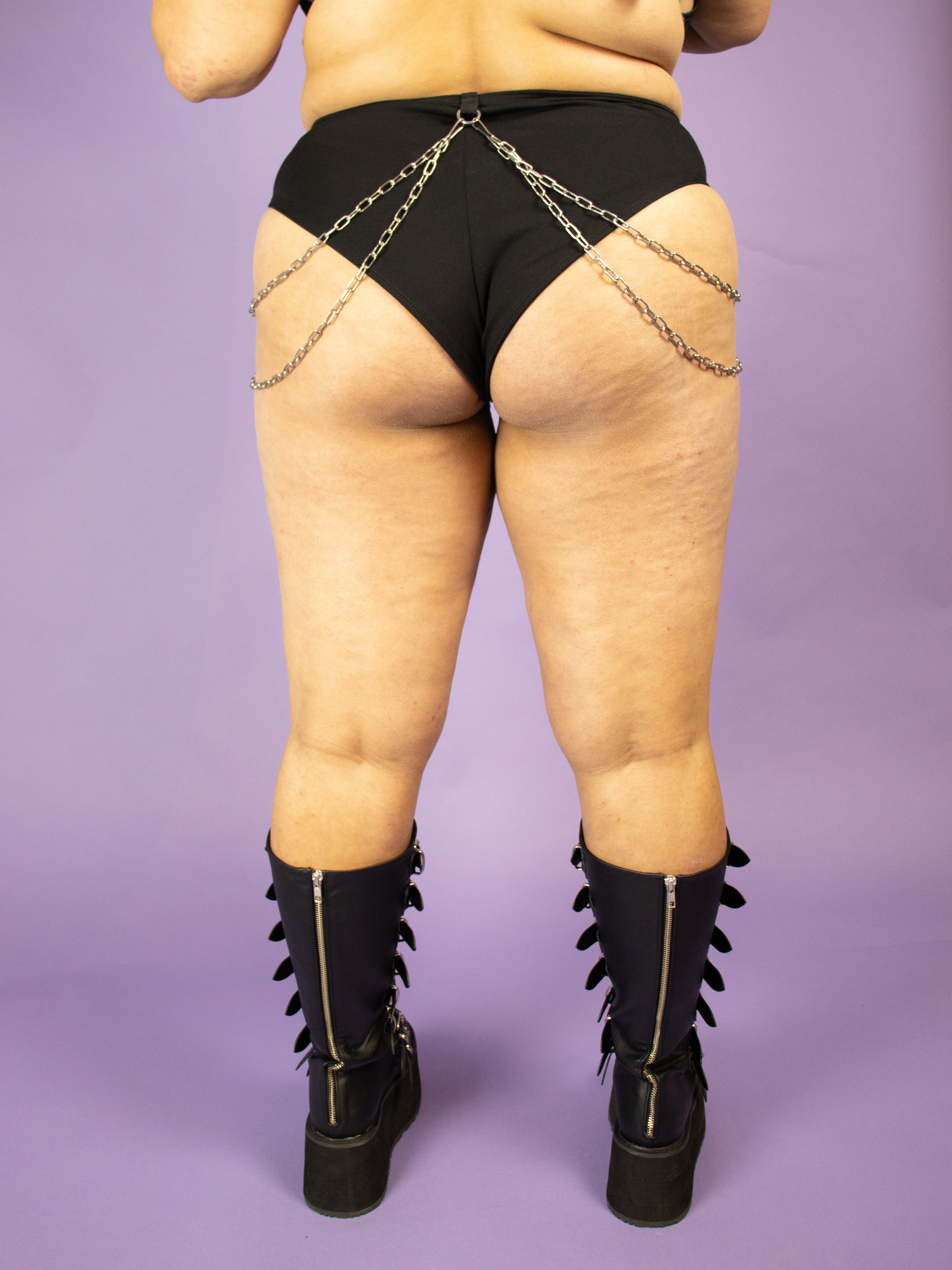INDYANNA BELLA SHORTS PLUS SIZE - Image 3