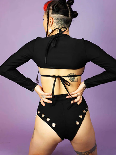 INDYANNA BLACK SHRUG - Image 3