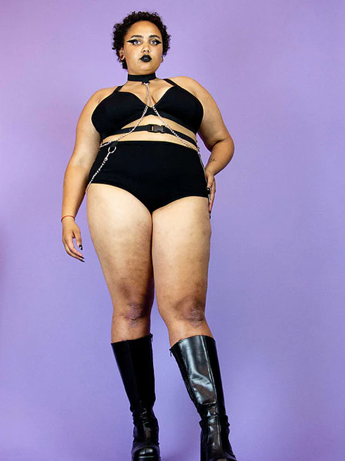 INDYANNA CHAIN HOTPANTS - Image 4