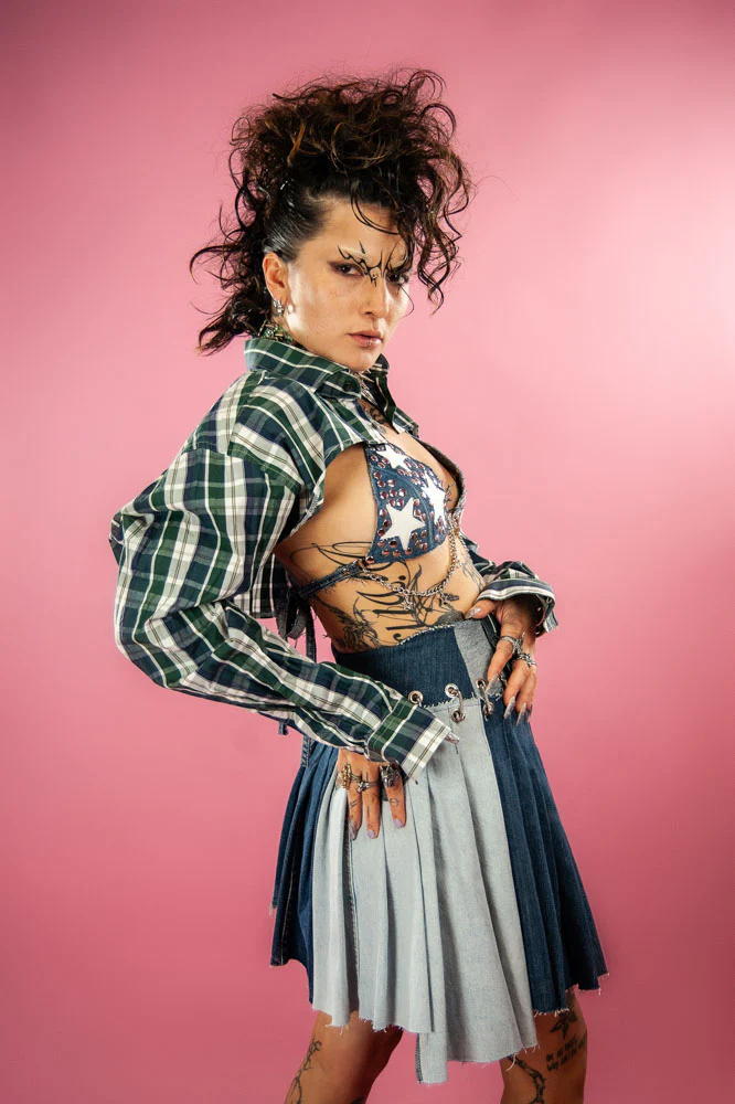 INDYANNA CROPPED DARK GREEN BLOUSE - Image 2