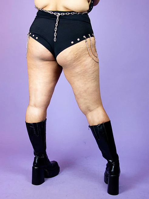 INDYANNA EYELET SHORTS + CHAINS - Image 5