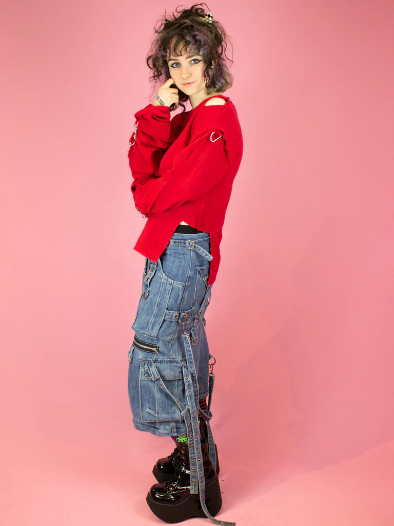 LESS THAN HUMAN BONDAGE TOP LONG ARM RED - Image 3