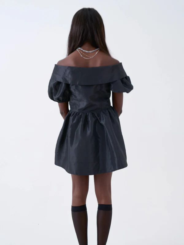 THE RAGGED PRIEST CHAMBER DRESS - Image 4